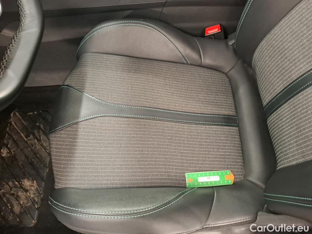  Peugeot  3008  II Allure Pack 1.2 PureTech 130CV BVA8 E6d #7