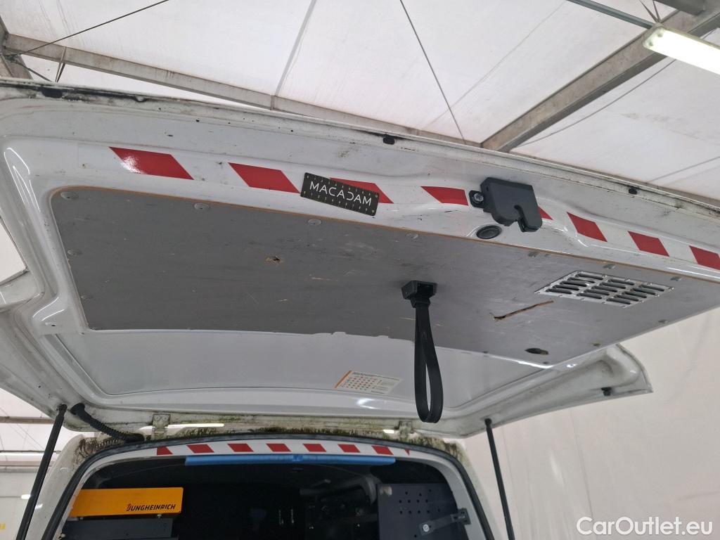  Volkswagen  Transporter T6  Fourgon 2.0 100CV BVM5 #9