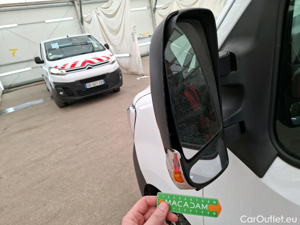  Renault  Master RENAULT  / 2019 / 4P / Fourgon tôlé FG Tr CF F3300 L2H2 Blue dCi 135 #26