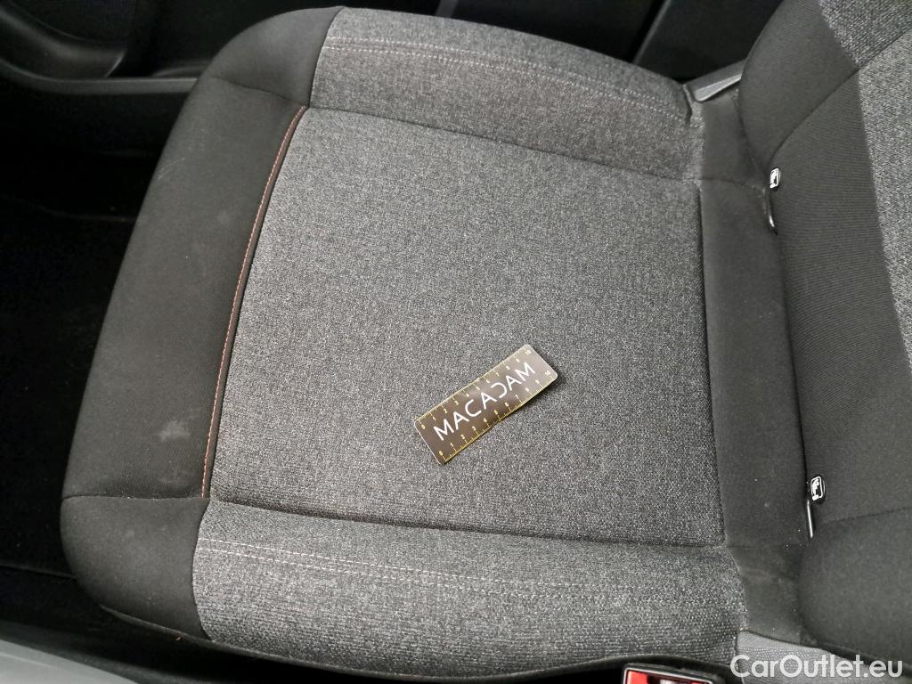  Citroen  C5 Aircross CITROEN  / 2018 / 5P / SUV BlueHDi 130 S&S BVM6 Live #9