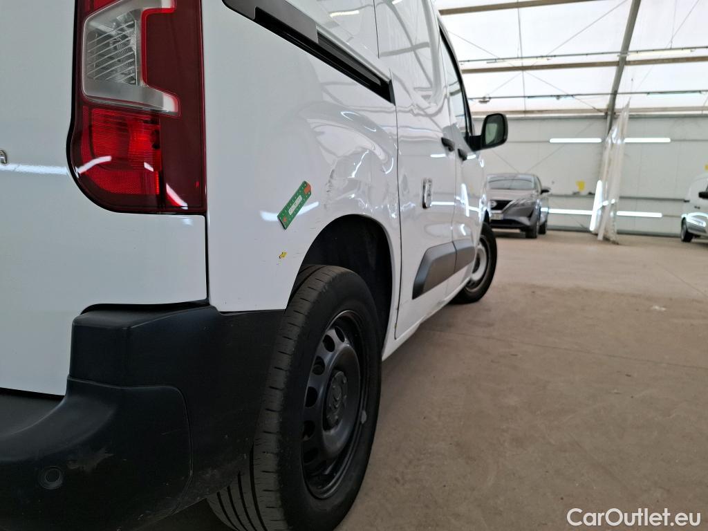  Citroen  Berlingo  Fourgon Club M 1000 1.2 PureTech 130CV BVA8 E6d #3