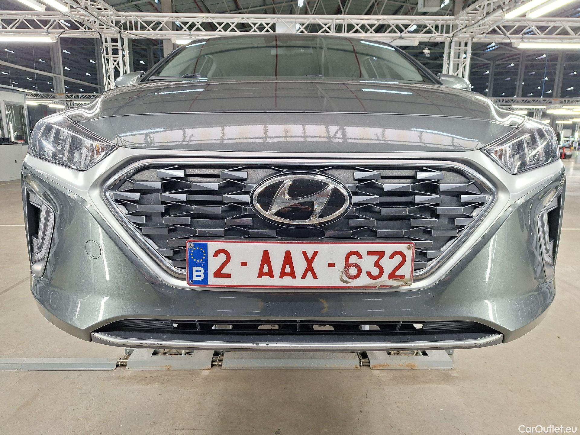 Hyundai   Ioniq Hyundai, FL'19, Hyundai 1.6 GDi ISG DCT Hybride Feel 5d #1