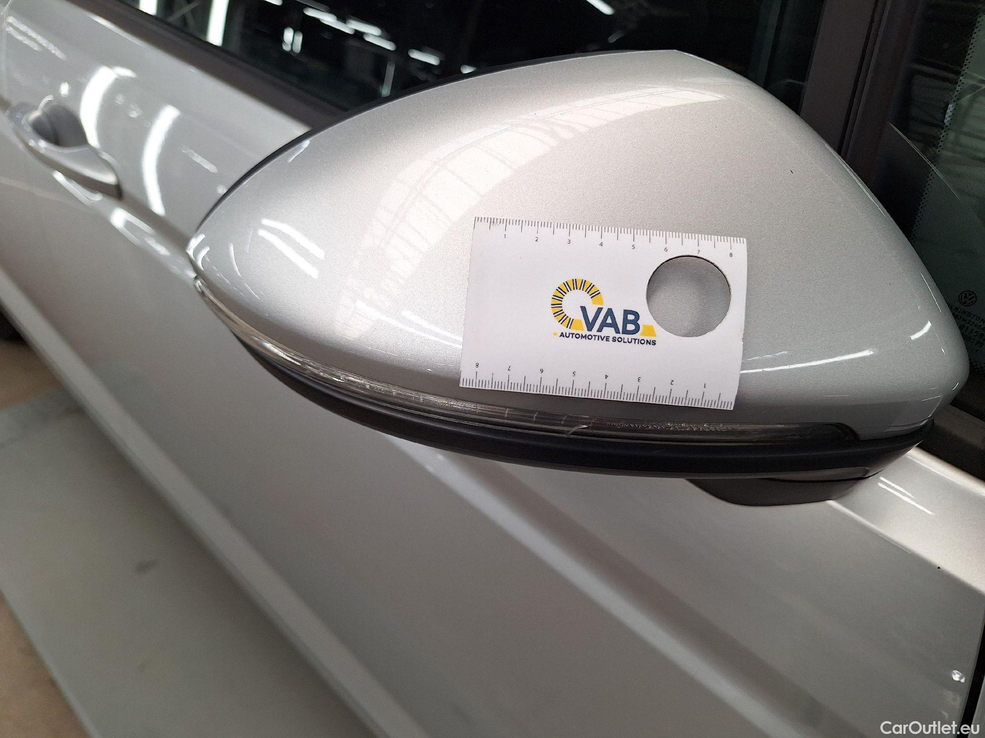  Volkswagen  Touran VW,  '15, Volkswagen  2.0 TDi 90kW Trendline 5d 7pl #15