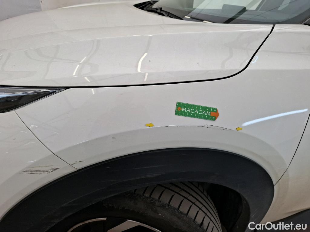  Nissan  Juke NISSAN  / 2019 / 5P / Crossover DIG-T 114 BVM6 Shadow(SP) #17