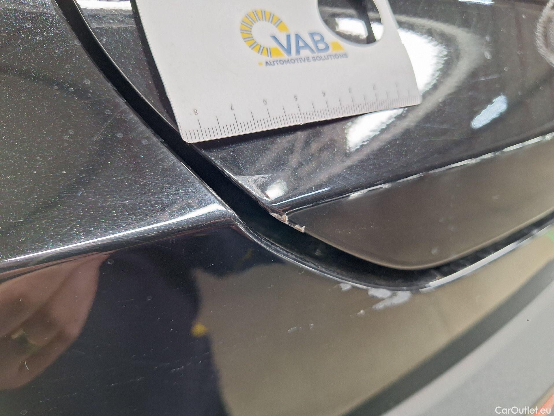  Volvo  XC 40 Volvo, XC40 '17, Volvo XC40 T2 Geartronic Inscription 5d #7