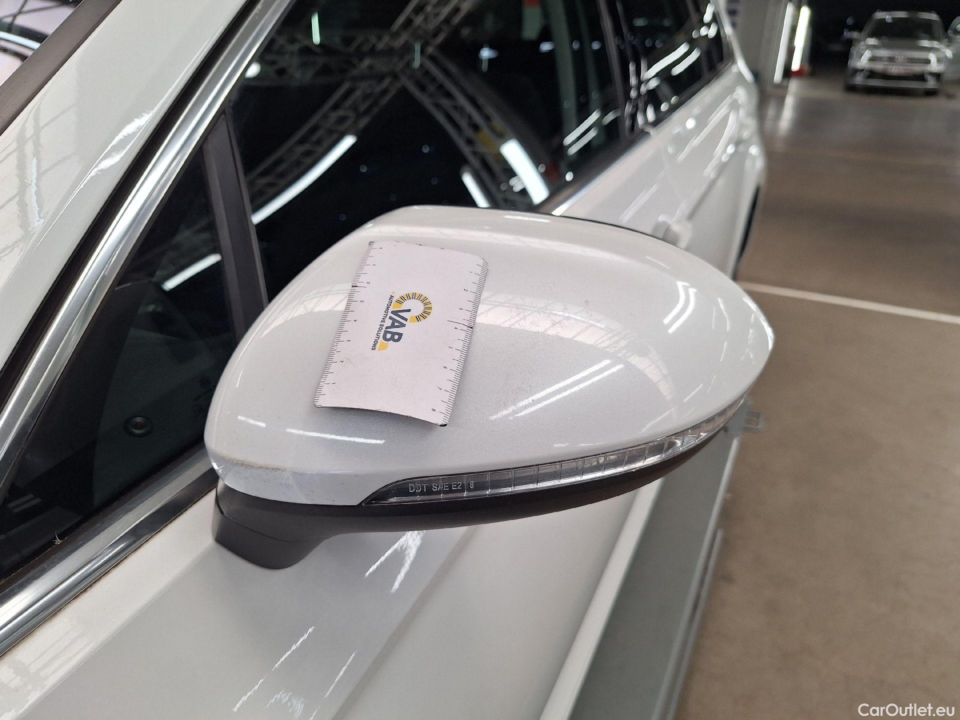  Volkswagen  Passat VW,  Variant FL'19, Volkswagen  Variant 2.0 TDI 90kW DSG Style B #35