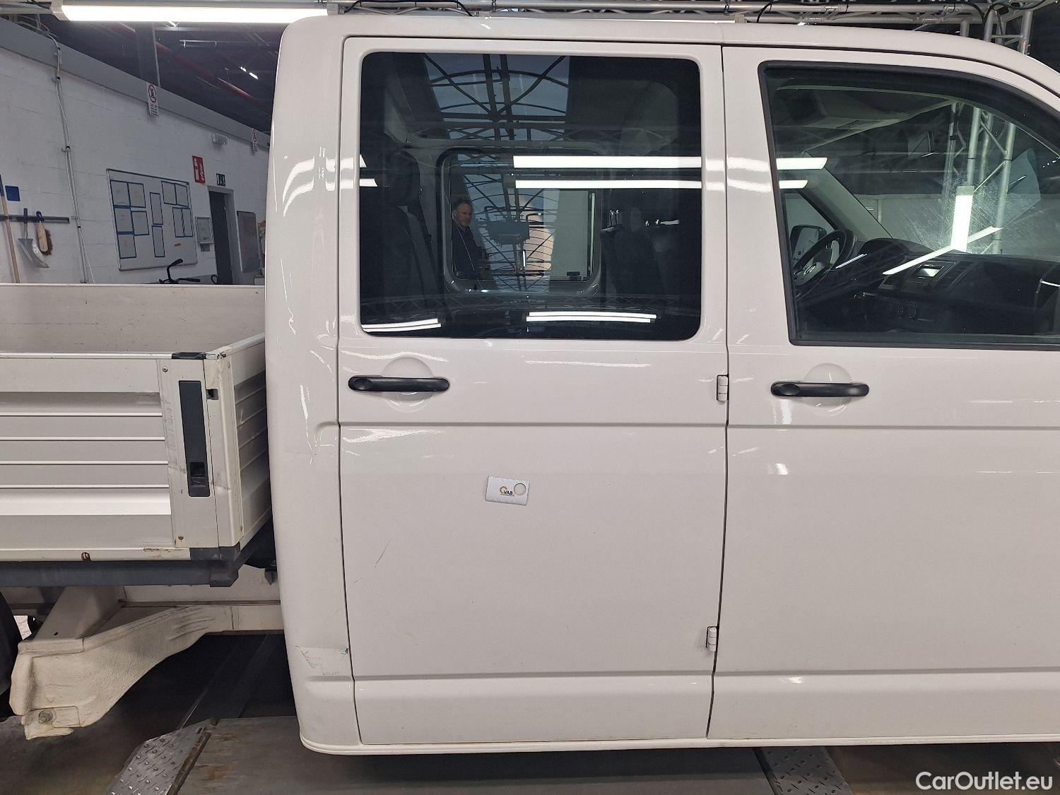  Volkswagen  Transporter VW, _Transport.Chas.Cab., Volkswagen  2.0 TSi EU6 110/150 DC LWB  #64