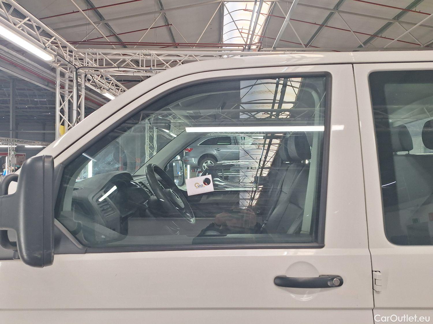  Volkswagen  Transporter VW, _Transport.Chas.Cab., Volkswagen  2.0 TSi EU6 110/150 DC LWB  #128