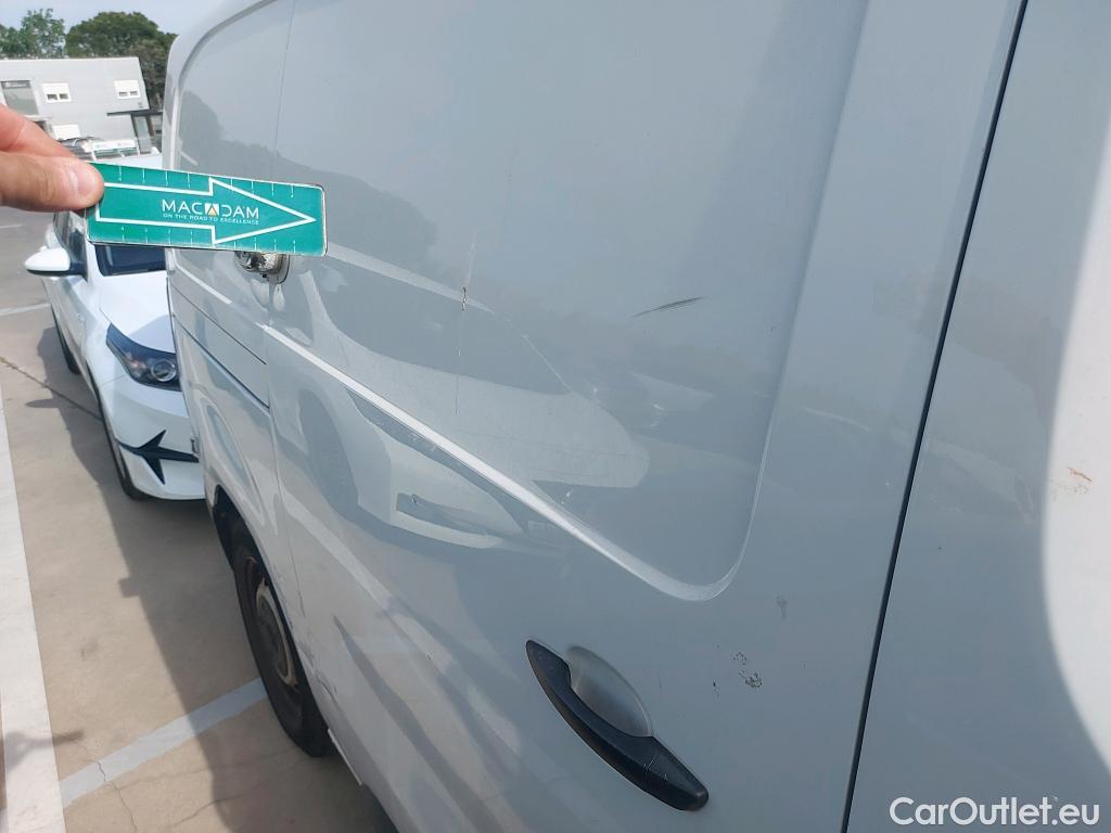  Opel  Vivaro OPEL  / 2019 / 4P / furgón 1.5 BlueHDi 74kW (100CV) M Std #5