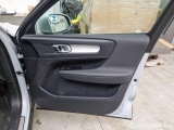  Volvo  XC 40 VOLVO XC40 / 2017 / 5P / SUV T5 PLUG-IN HYBRID AUTO RECH INSCRIP EXPR #130