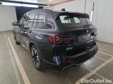 iX3