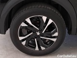  Peugeot  2008 PEUGEOT  / 2019 / 5P / CROSSOVER BLUEHDI 110 ALLURE PACK S/S #18