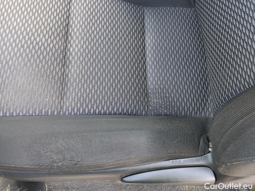  Toyota  Hilux TOYOTA  VU 2p 7G pickup 2.4 D-4D Cabina Extra GX 4x4 #35