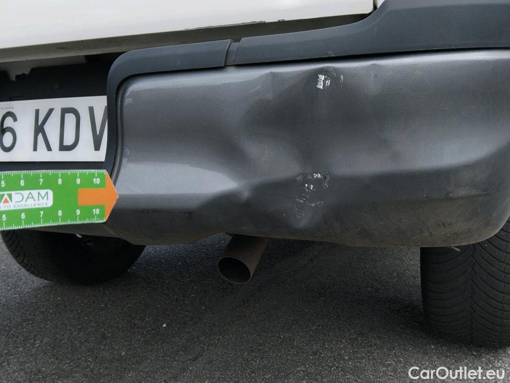  Toyota  Hilux TOYOTA  VU 2p 7G pickup 2.4 D-4D Cabina Extra GX 4x4 #32