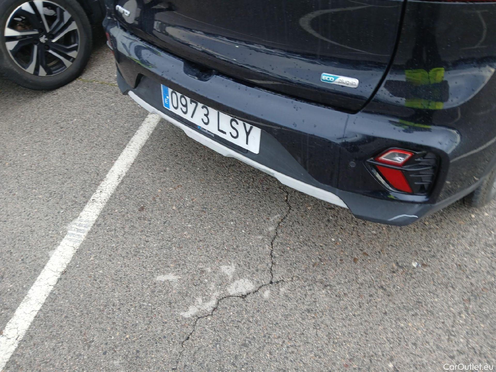  KIA  Niro KIA  1.6 GDi PHEV 104 CV Drive #25