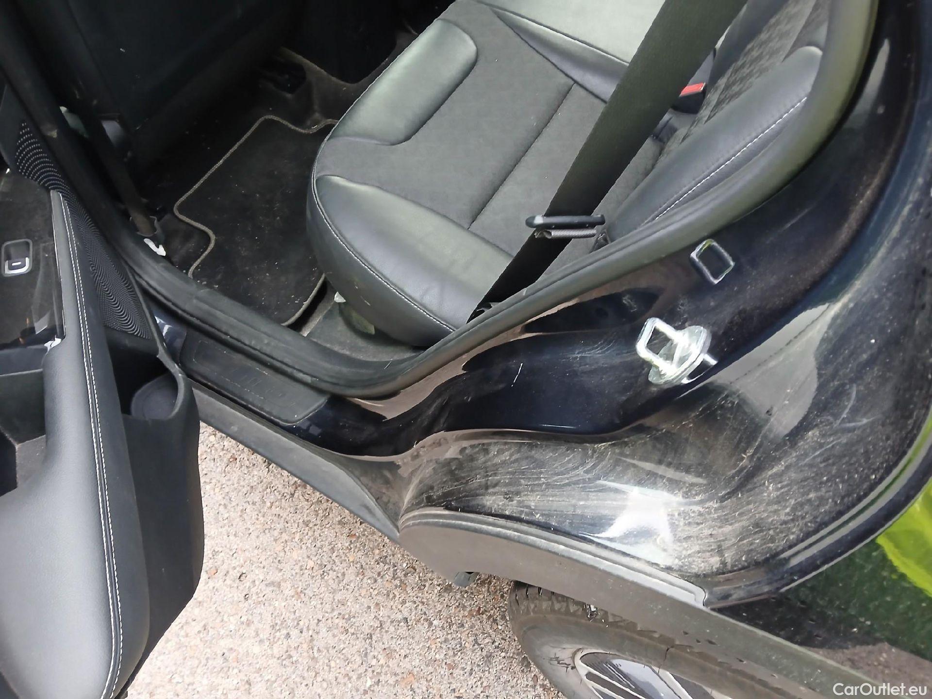  KIA  Niro KIA  1.6 GDi PHEV 104 CV Drive #8