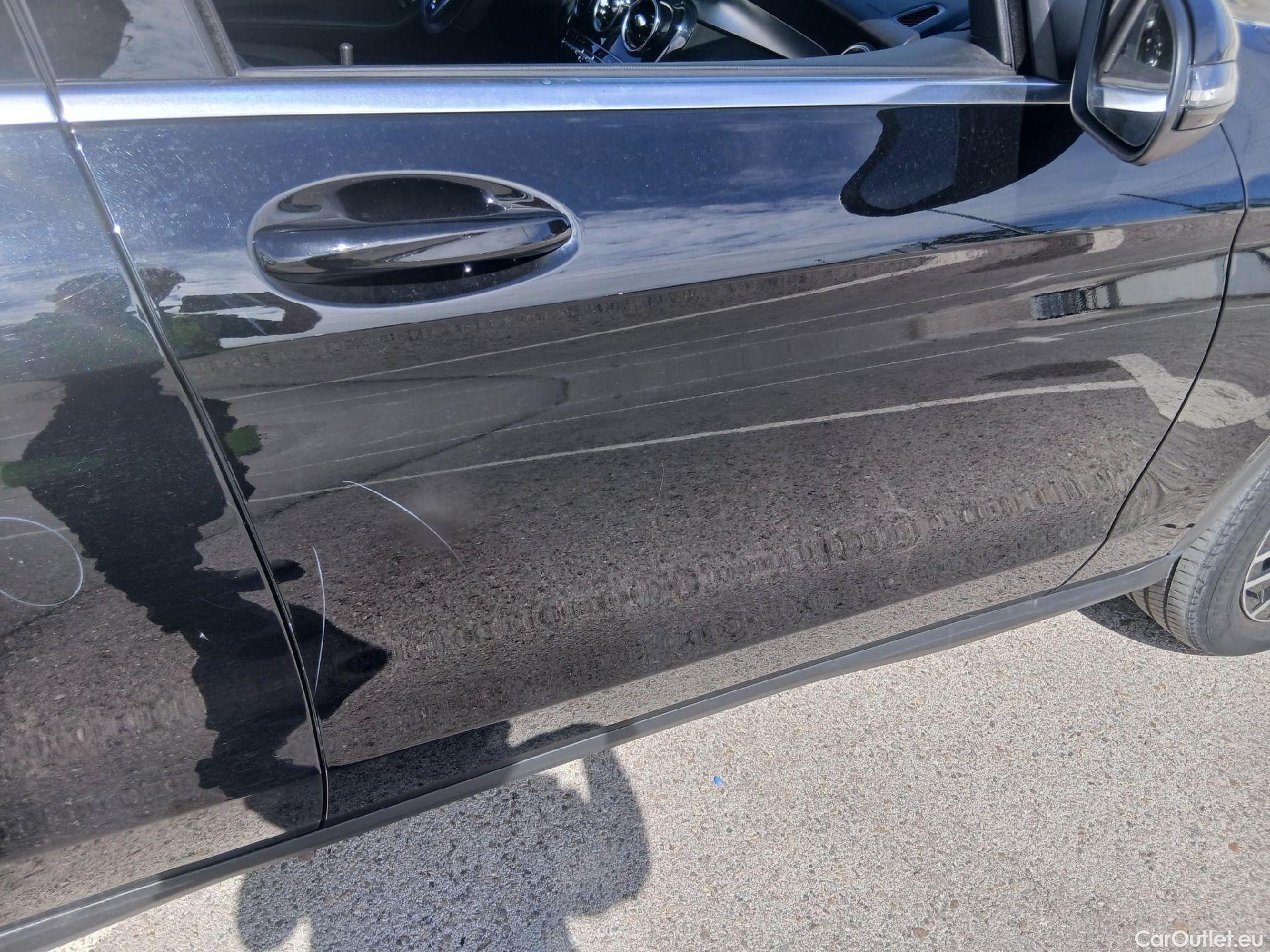  Mercedes  G-Klasee MERCEDES-BENZ GLC Coupé 300 e 4MATIC 320 CV 24 kWh #35