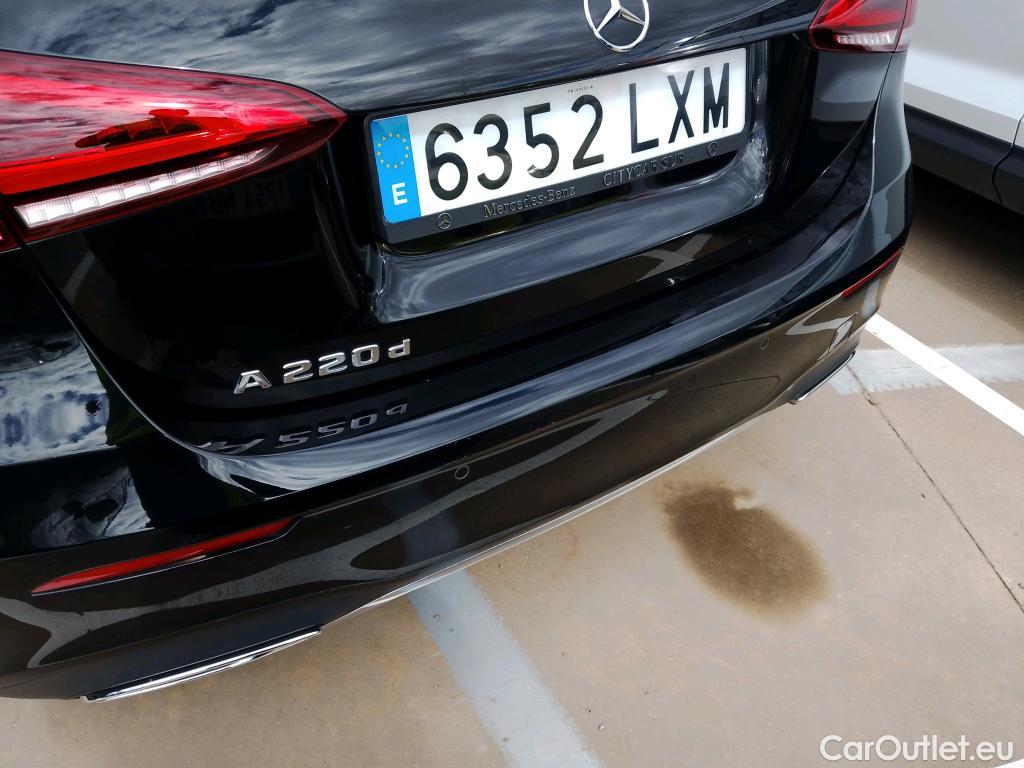  Mercedes  A-Klasse MERCEDES-BENZ Clase A / 2018 / 5P / berlina con portón A 220 d #7