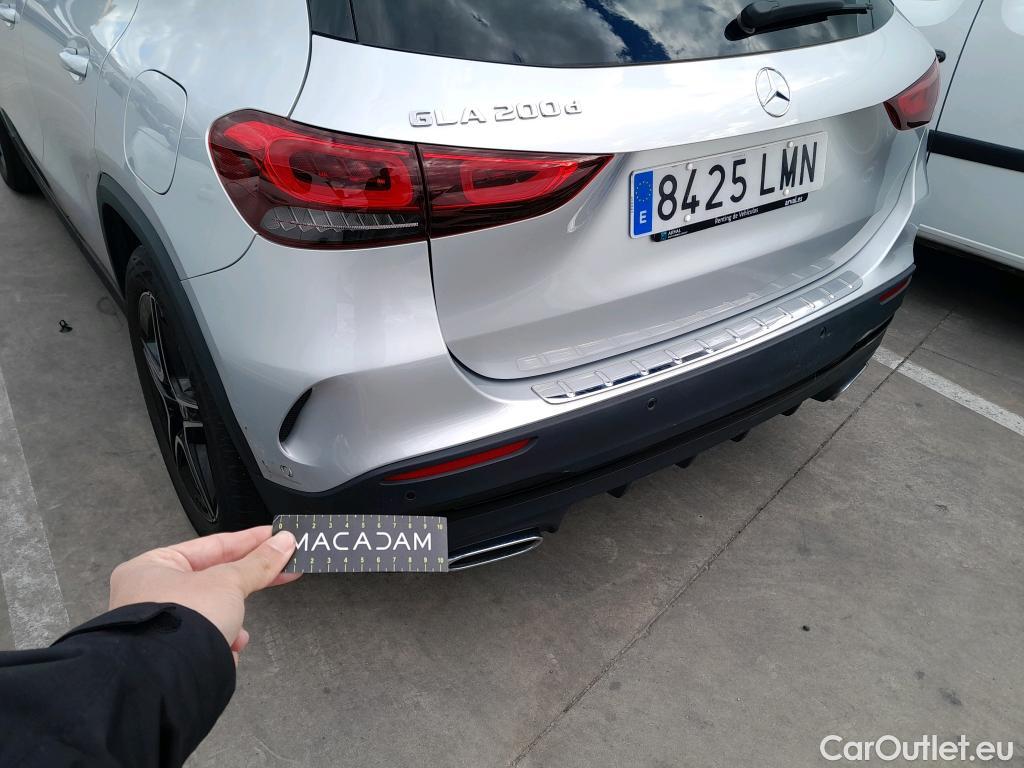  Mercedes  GLA MERCEDES-BENZ  / 2020 / 5P / todoterreno  200 D (AC) #12