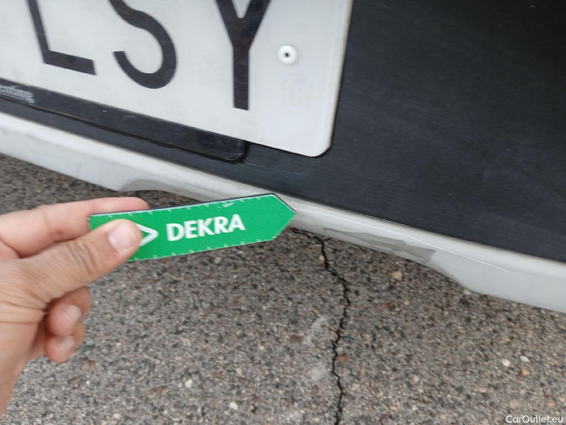  KIA  Niro KIA  1.6 GDi PHEV 104 CV Drive #28