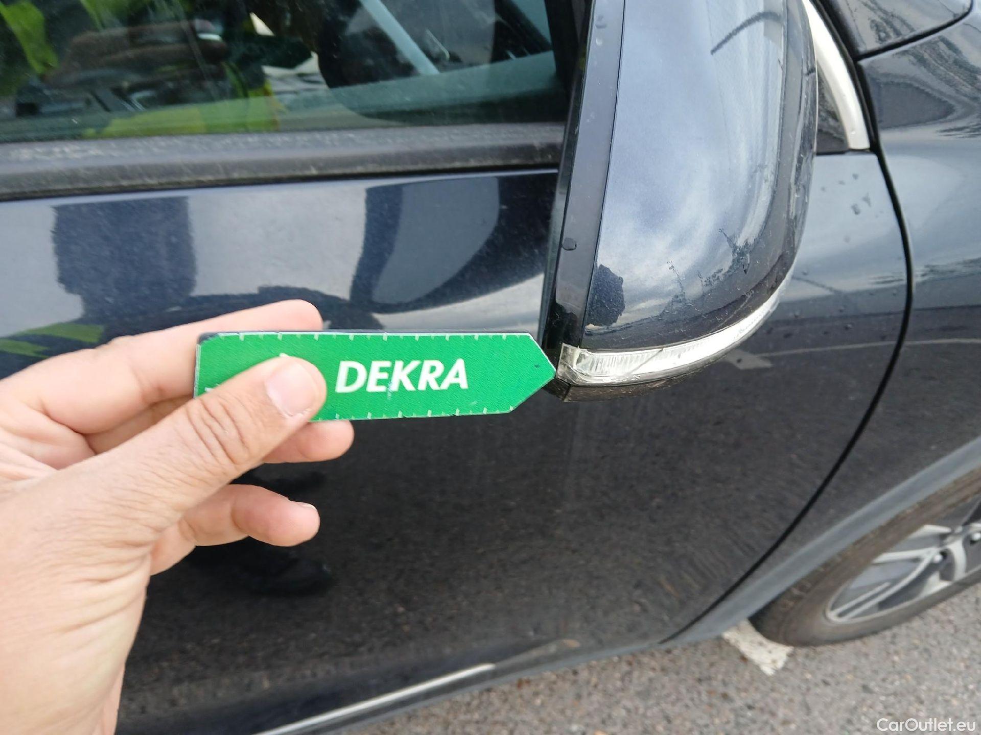  KIA  Niro KIA  1.6 GDi PHEV 104 CV Drive #32