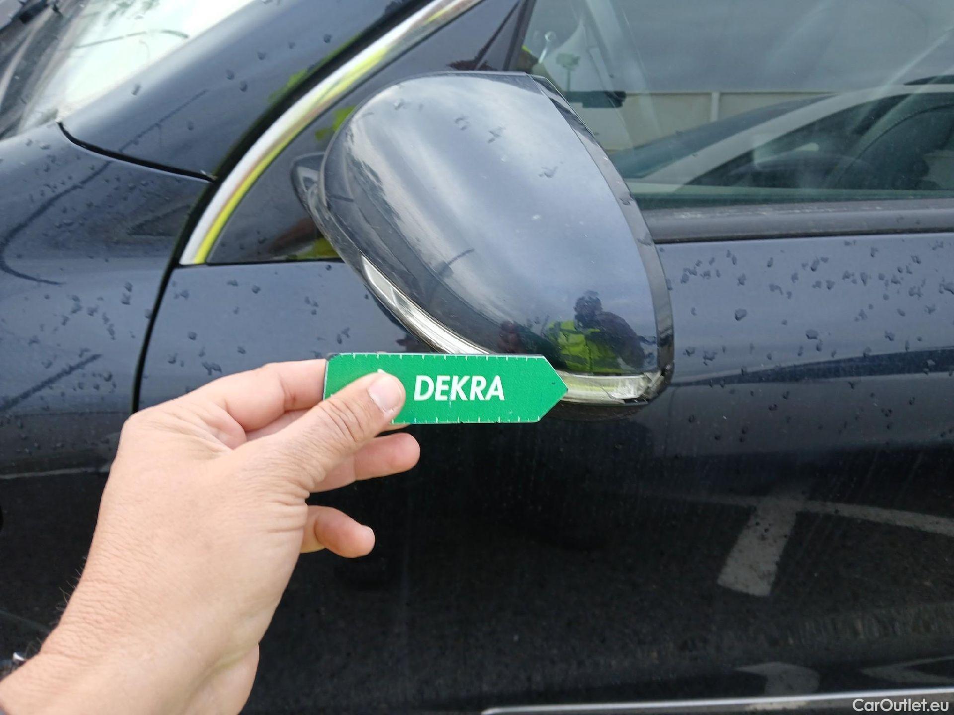  KIA  Niro KIA  1.6 GDi PHEV 104 CV Drive #18
