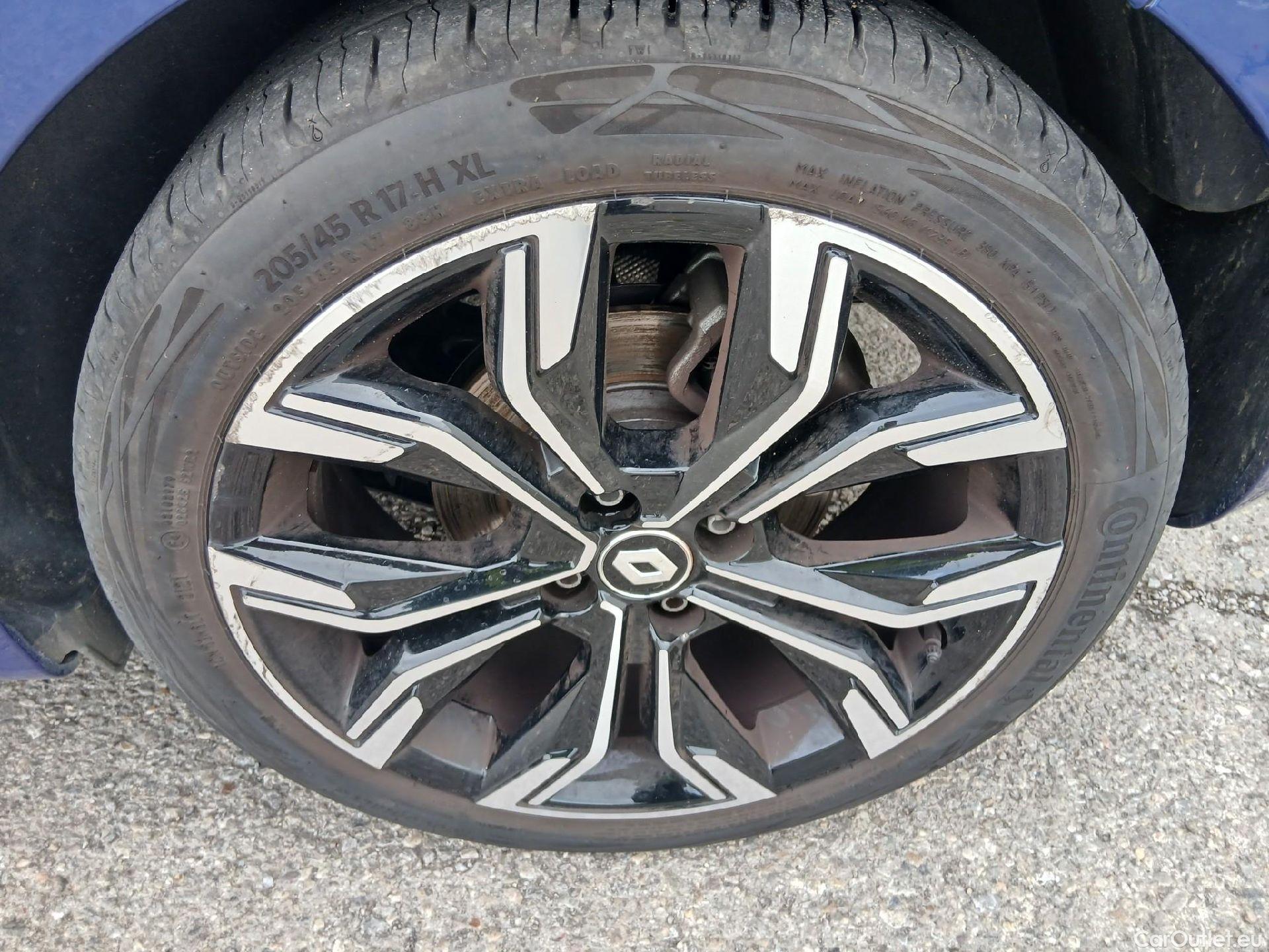  Renault  Clio RENAULT  E-Tech Híbrido 140 CV #15
