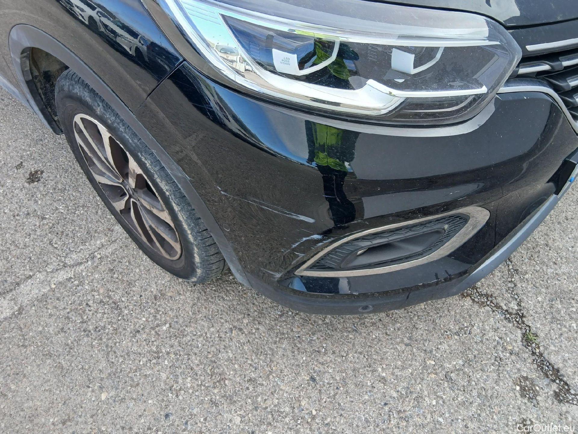  Renault  Kadjar RENAULT  / 2019 / 5P / crossover Zen GPF TCe 103kW (140CV) EDC (AC) #2