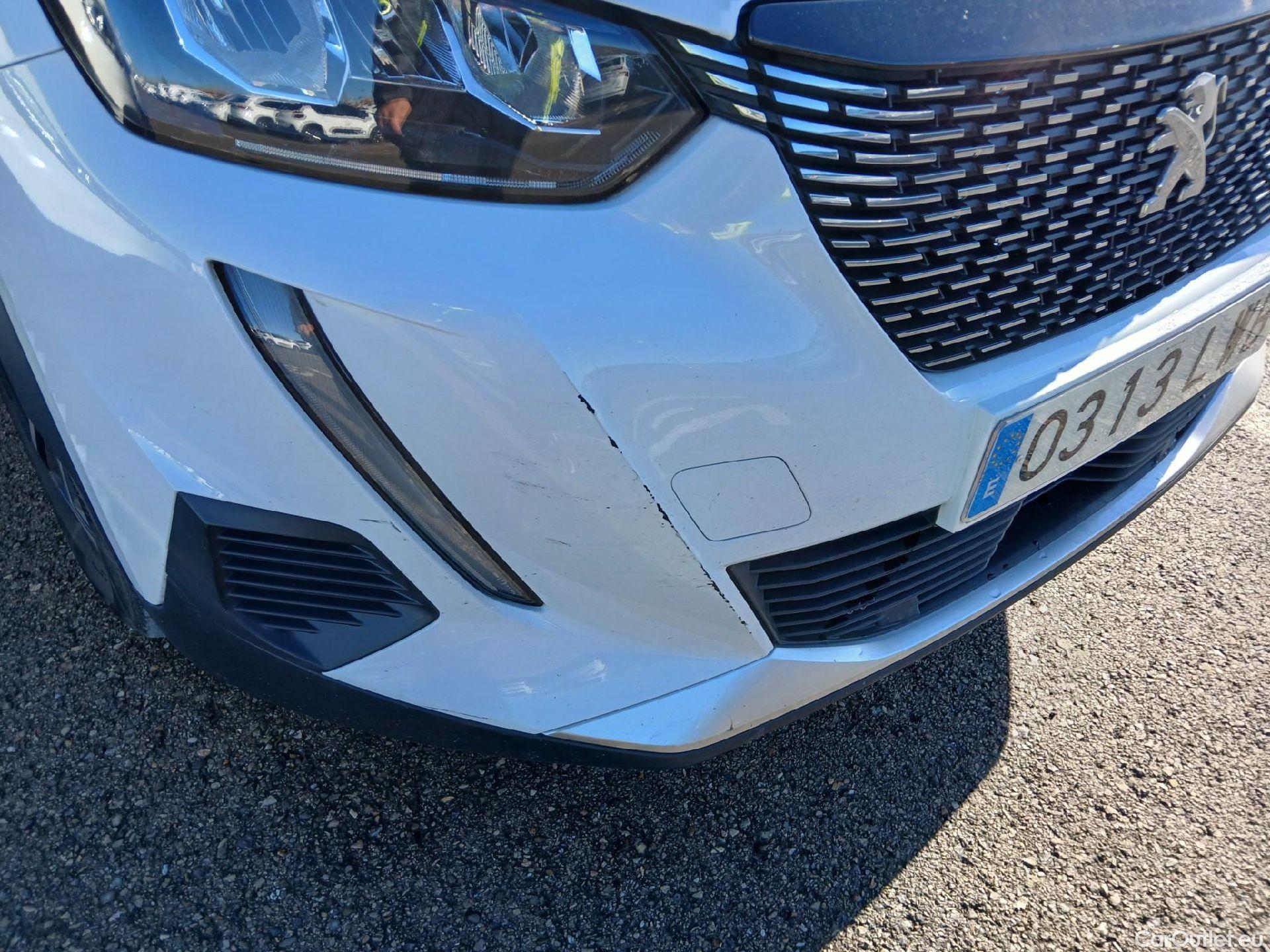  Peugeot  2008 PEUGEOT  / 2019 / 5P / todoterreno Allure BlueHDI 81kW (110CV) #12