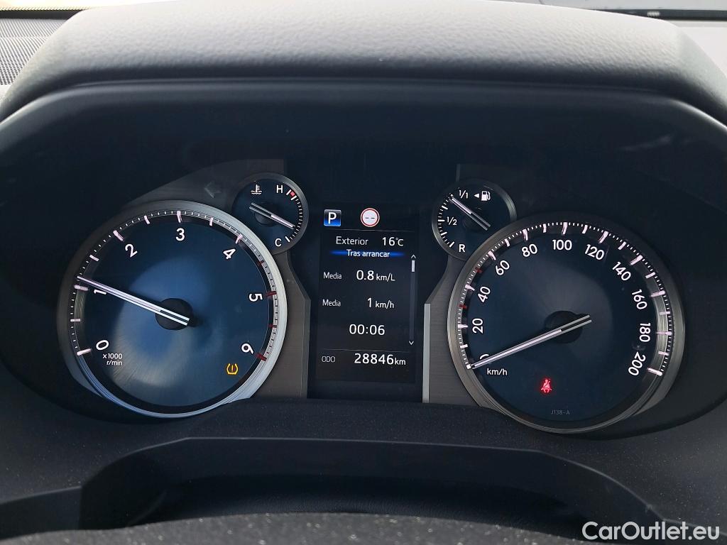  Toyota  Land Cruiser TOYOTA  / 2017 / 3P / todoterreno 2.8 D-4D VXL AUTO #9