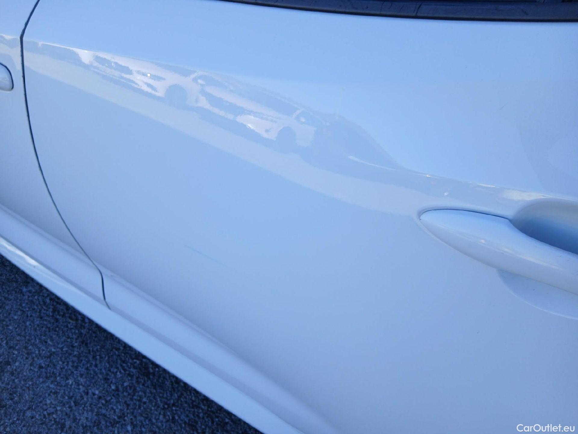  Toyota  Corolla TOYOTA  / 2019 / 5P 1.8 125H ACTIVE TECH E-CVT #8