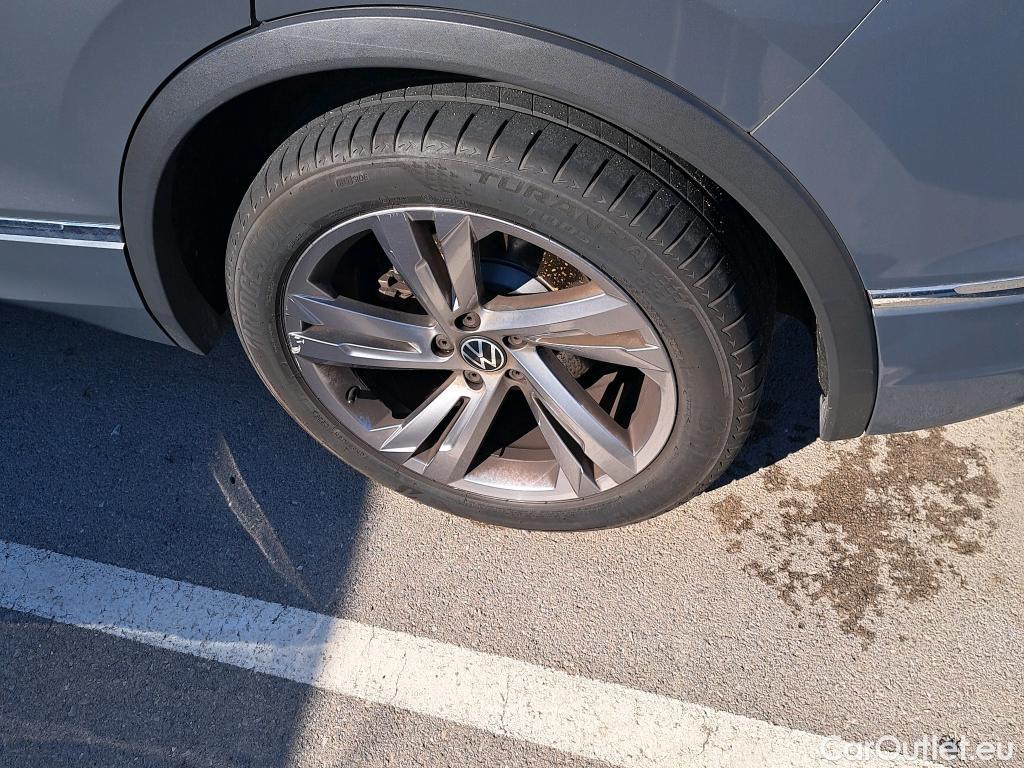  Volkswagen  Tiguan VOLKSWAGEN  / 2020 / 5P / todoterreno R-Line 2.0 TDI 110kW (150CV) DSG #13