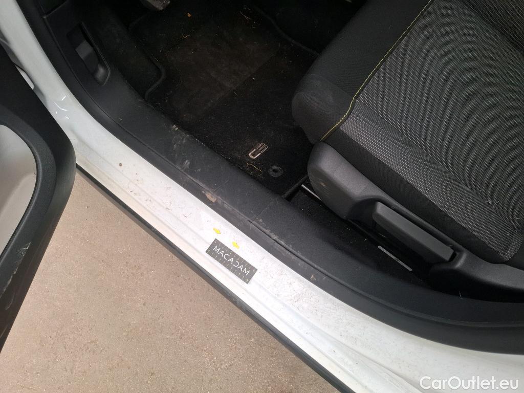  Citroen  C3  Société Feel 1.5 BlueHDI 100CV BVM6 E6dT #12