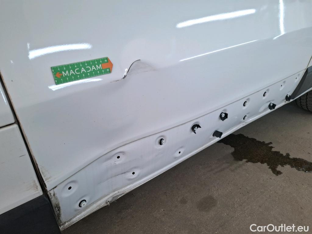  Renault  Trafic  III Fourgon L2H1 3T Confort 2.0 dCi 130CV BVM6 E6d #83
