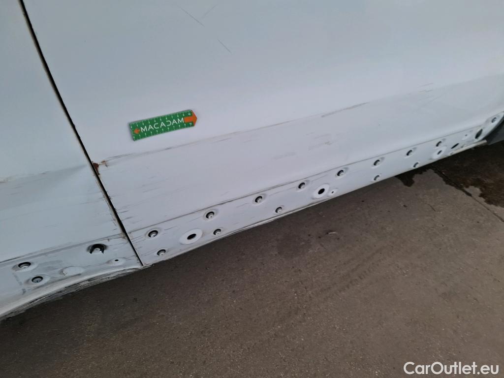  Renault  Trafic  III Fourgon L2H1 3T Confort 2.0 dCi 130CV BVM6 E6d #75