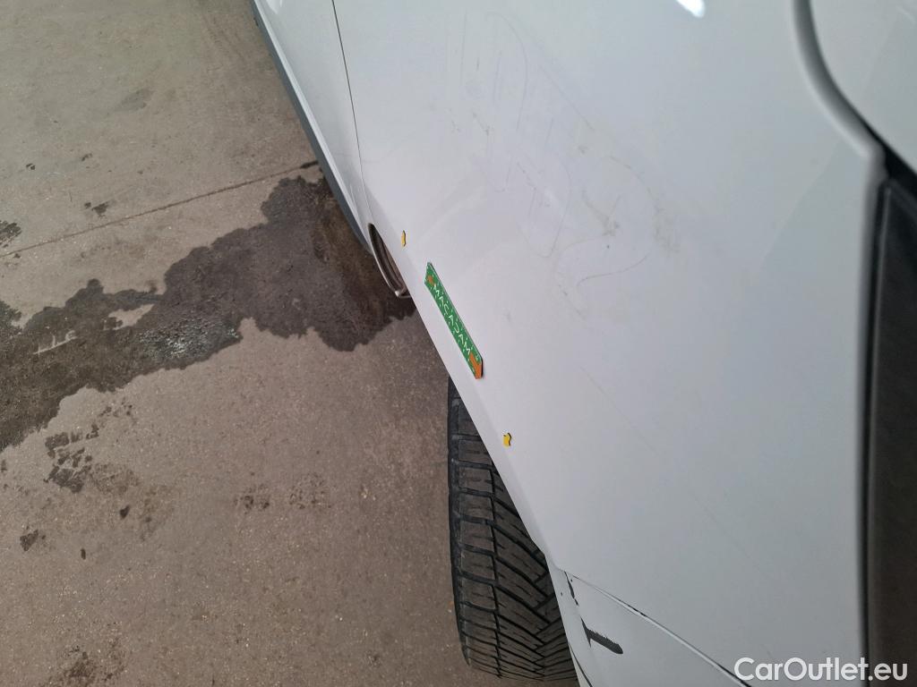  Renault  Trafic  III Fourgon L2H1 3T Confort 2.0 dCi 130CV BVM6 E6d #72
