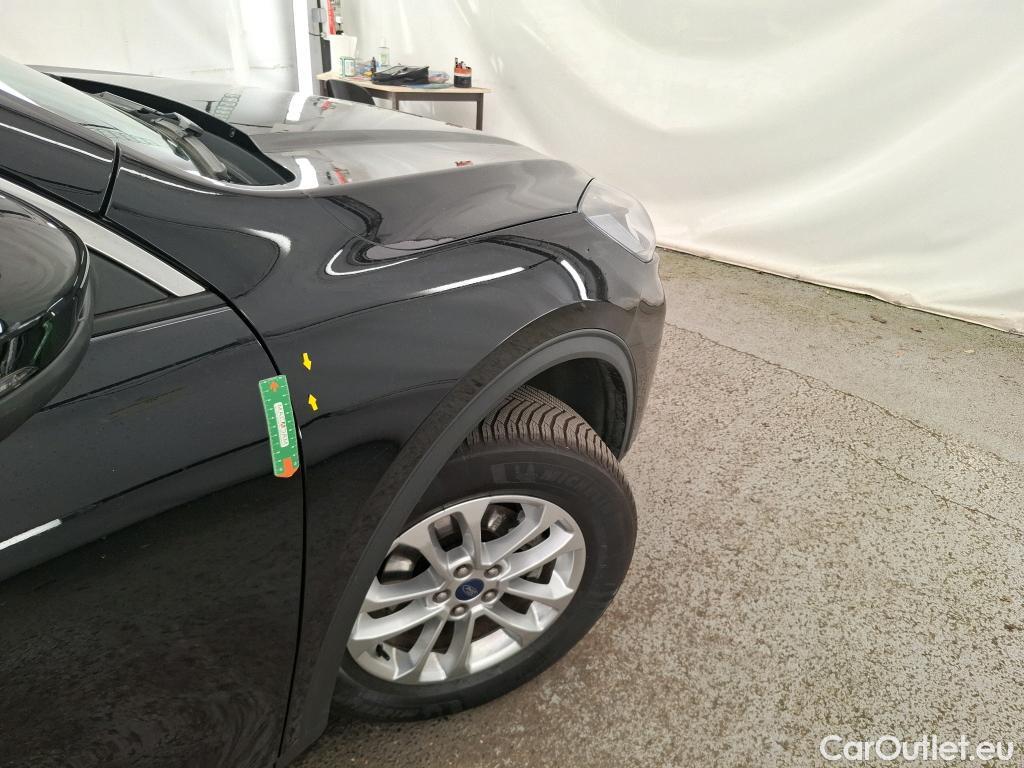  Ford  Kuga FORD  / 2019 / 5P / SUV 2.5 190 hybrid Flexifuel Pshift Titanium #20
