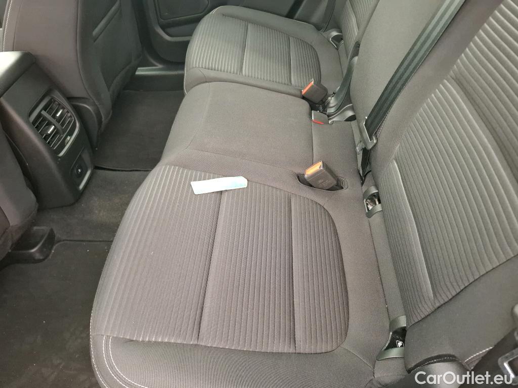  Ford  Kuga FORD  / 2019 / 5P / SUV 2.5 190 hybrid Flexifuel Pshift Titanium #28