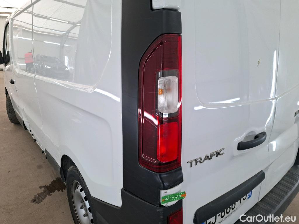  Renault  Trafic  III Fourgon L2H1 3T Confort 2.0 dCi 130CV BVM6 E6d #93