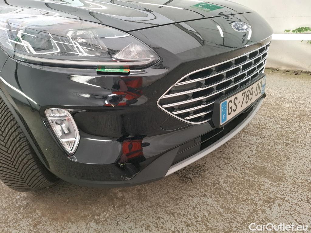  Ford  Kuga FORD  / 2019 / 5P / SUV 2.5 190 hybrid Flexifuel Pshift Titanium #9