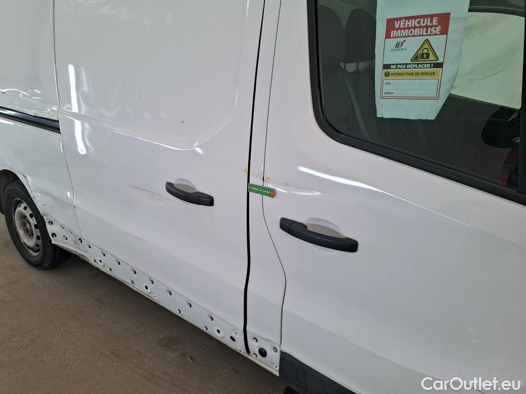  Renault  Trafic  III Fourgon L2H1 3T Confort 2.0 dCi 130CV BVM6 E6d #87
