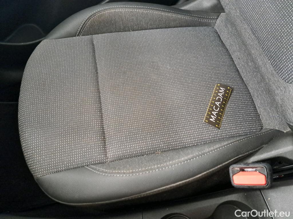  Opel  Crossland  X Elegance 1.2 Turbo 110CV BVM6 E6d #35