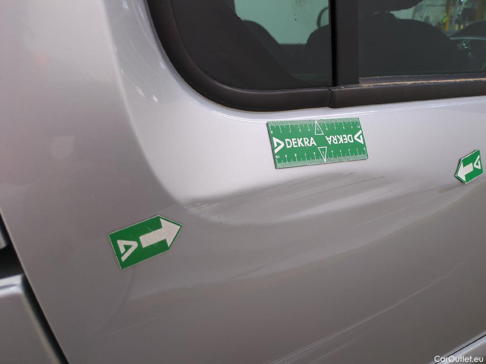  Renault  Kangoo  Intens 1.5 dCi 90CV BVM5 E6 #100
