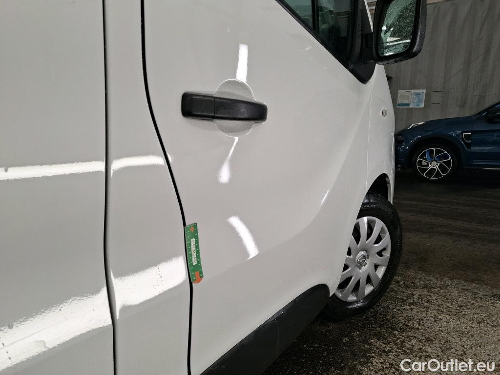  Renault  Trafic RENAULT  4p Combi Zen L1 Energy dCi 125 8 places #9