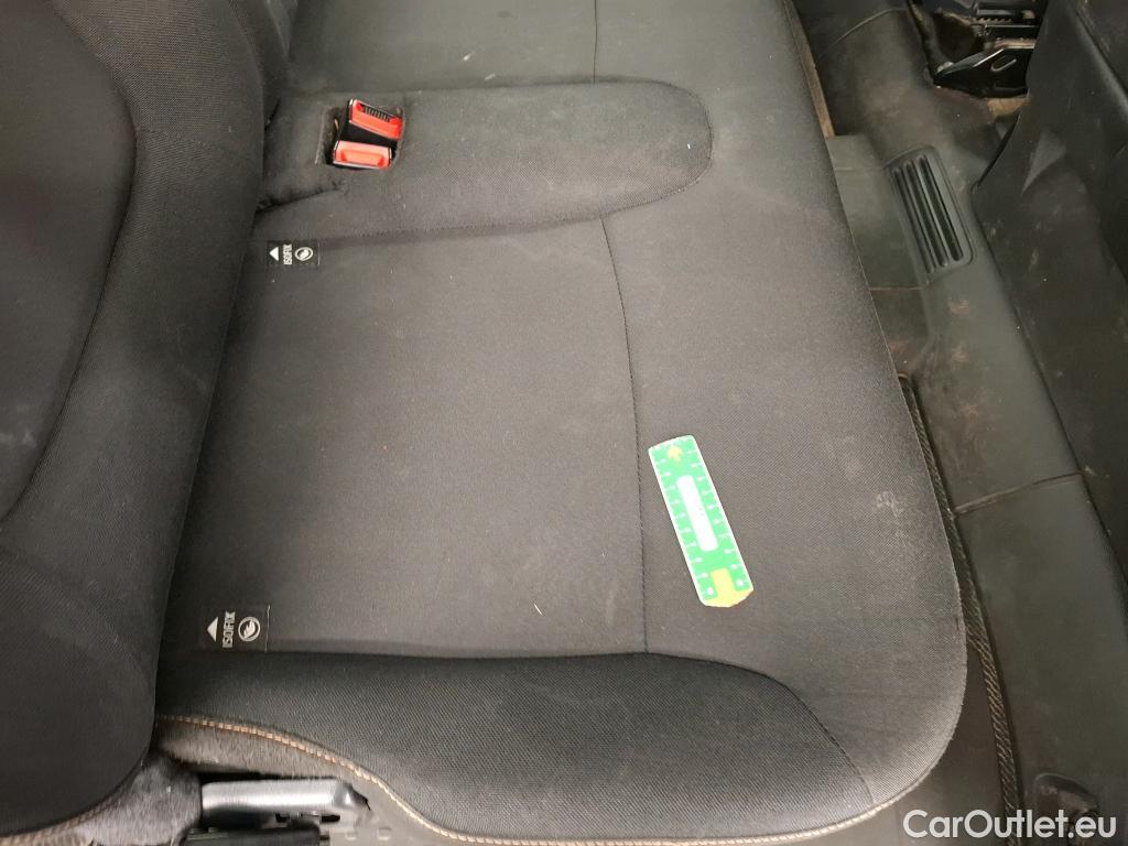  Renault  Trafic RENAULT  4p Combi Zen L1 Energy dCi 125 8 places #15