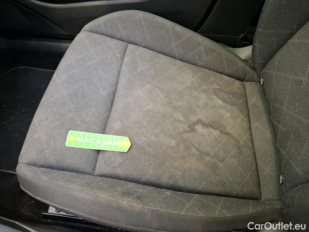  Volkswagen  Golf  VOLKSWAGEN / 2020 / 5P / Berline 1.0 TSI OPF 110 LIFE BUSINESS #13