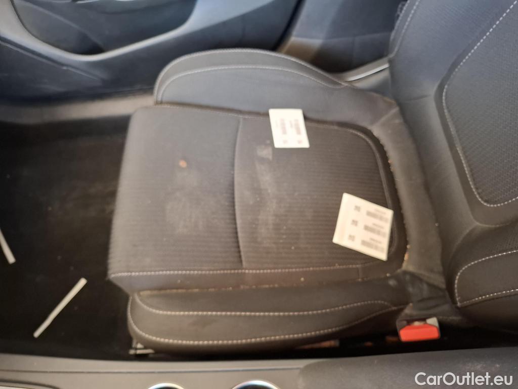  Renault  Megane  IV Berline 5 ptes. Business 1.5 dCi 115CV BVM6 E6d #36