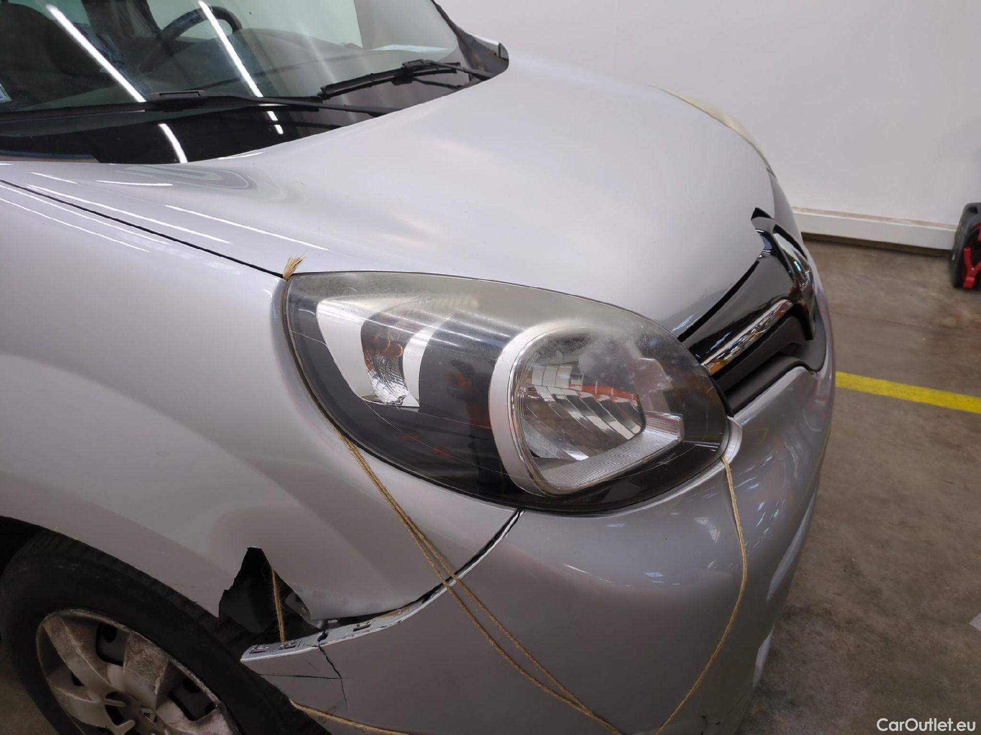  Renault  Kangoo  Intens 1.5 dCi 90CV BVM5 E6 #44