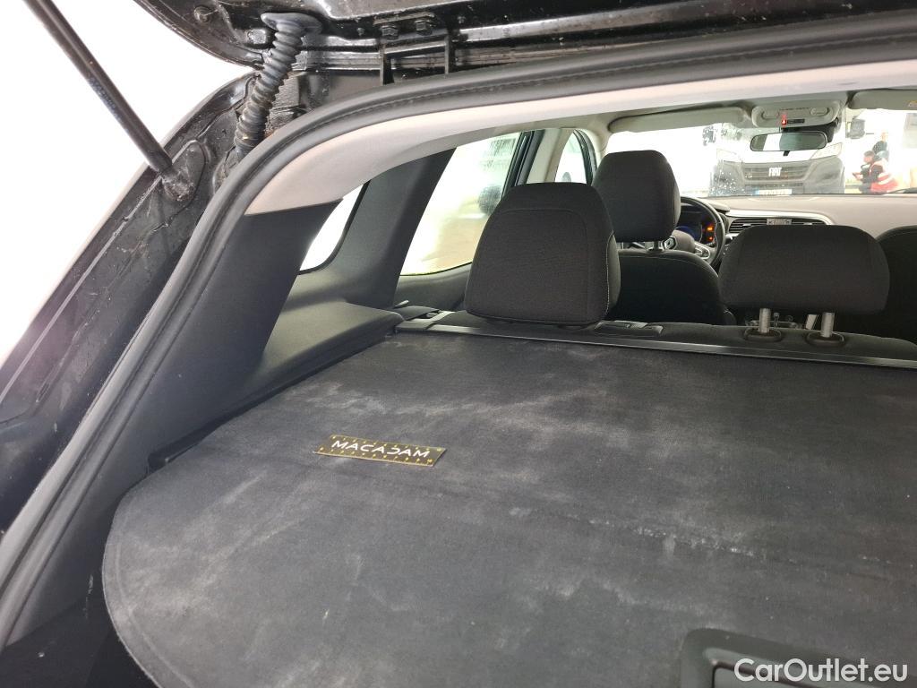  Renault  Kadjar  Business 1.5 dCi 110CV BVA6 E6 #64