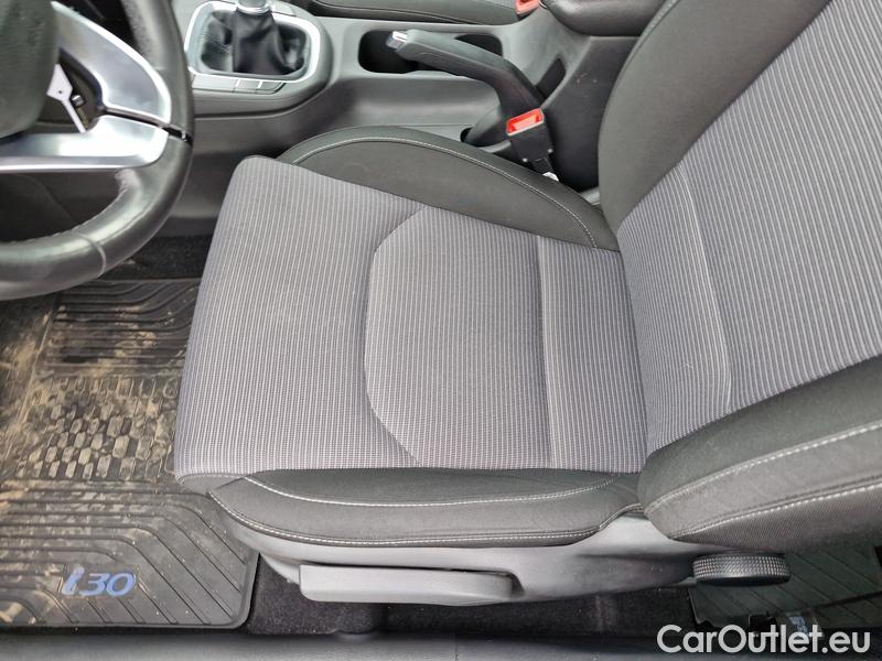  Hyundai  i30  (PD)(01.2017  ->)  kom.1.0TGDI 120 Comfort #7